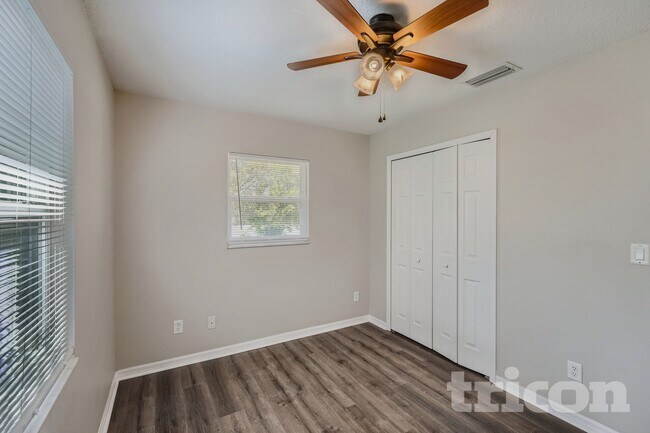 Photo - 2705 Knollwood Trail