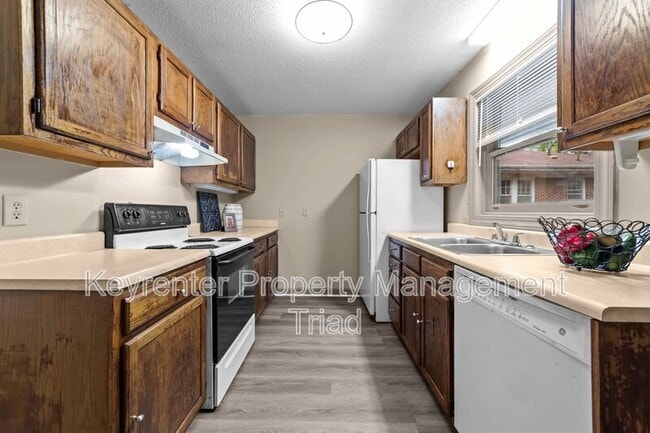 211 McIver Apartments