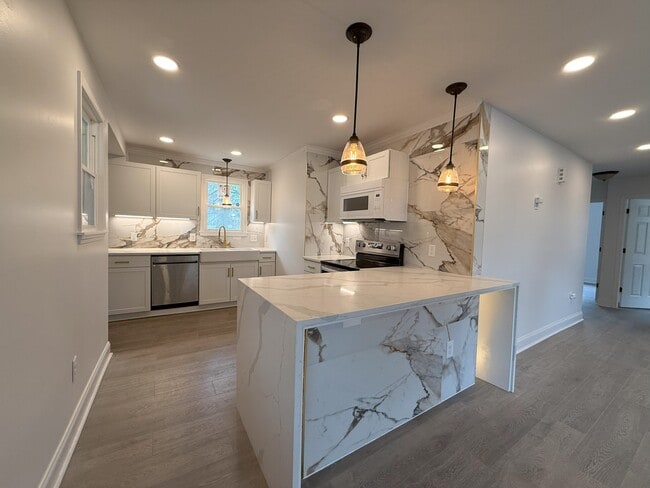 Photo - 2763 Catalina Ave