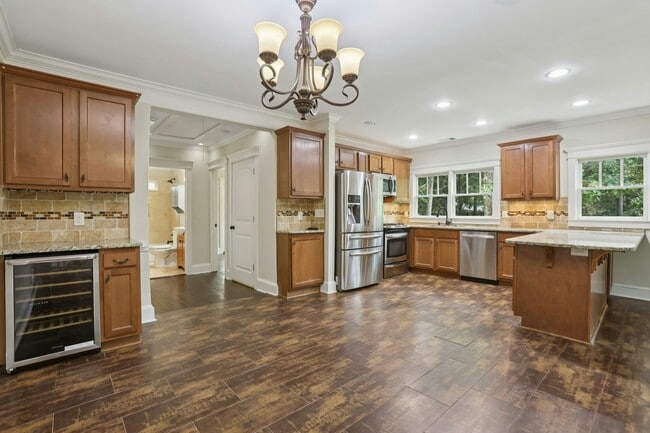 Photo - 1597 Frazier Rd