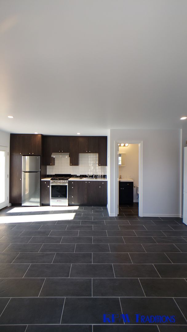 Adorable studio in Palmdale! Rental House Rental in Palmdale, CA