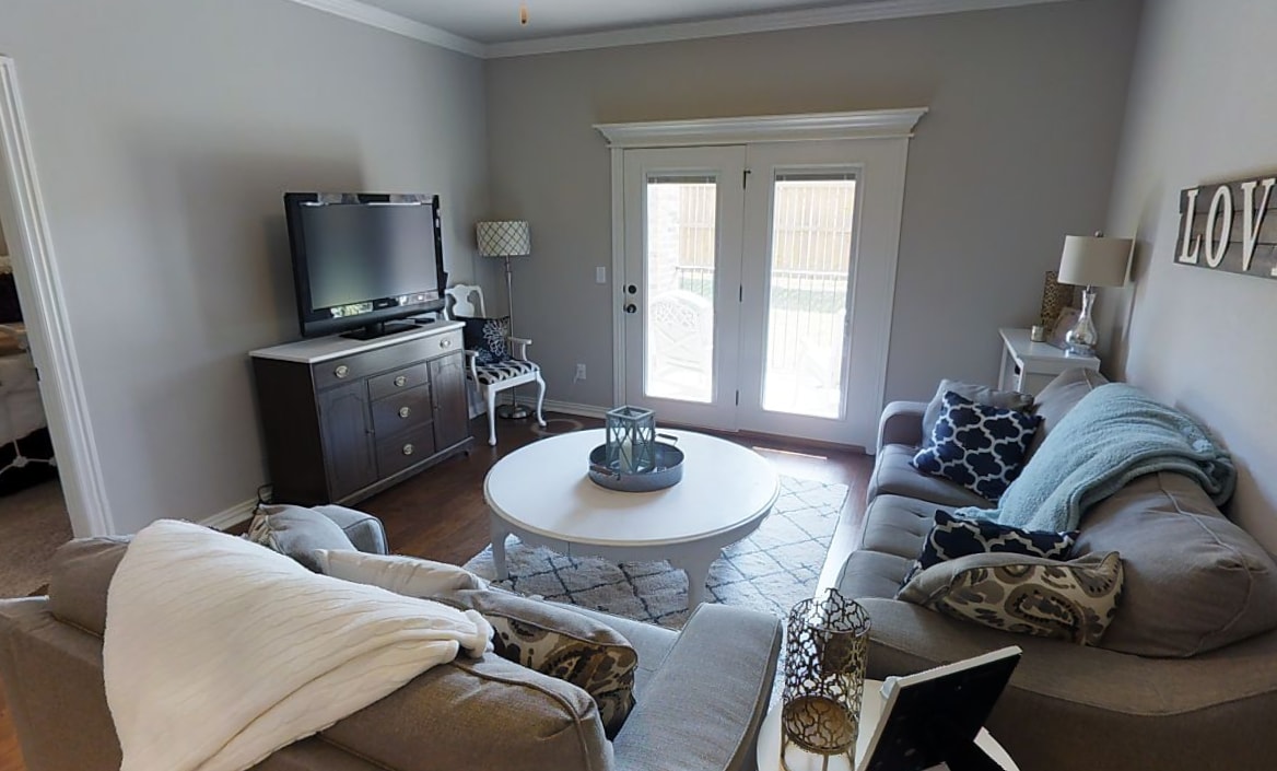 Photo - Woodland Park Apartments