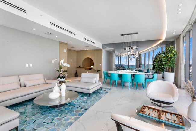 Photo - 15701 Collins Ave Unidad 701