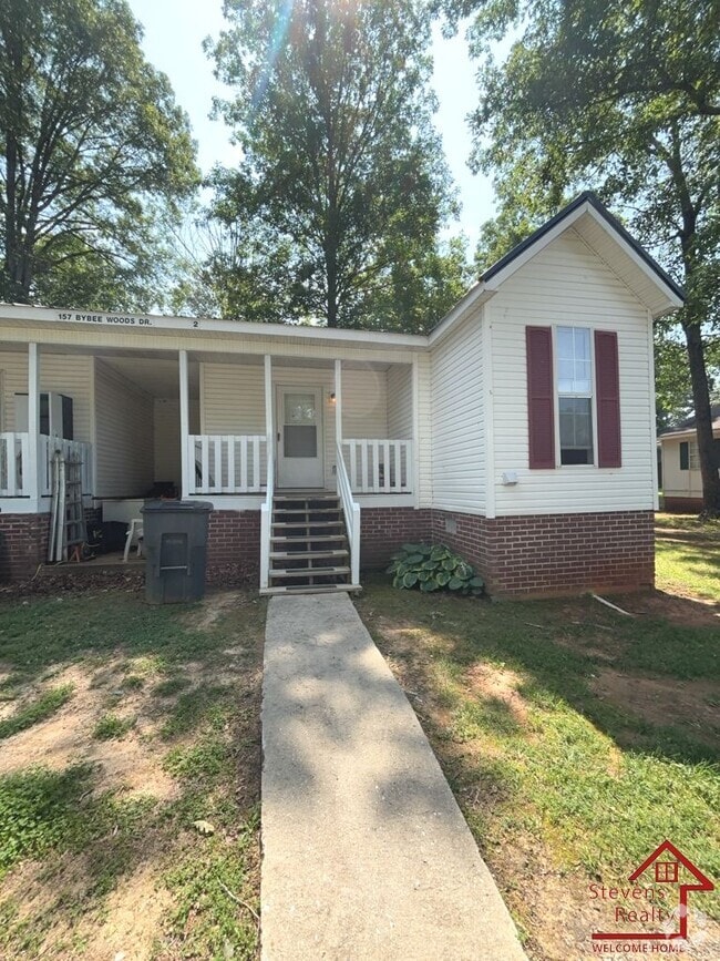Building Photo - 157 Bybee Woods Dr Rental