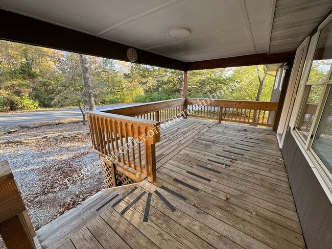 Photo - Charming 2 Bedroom, 1.5 Bath Home in Bull ...