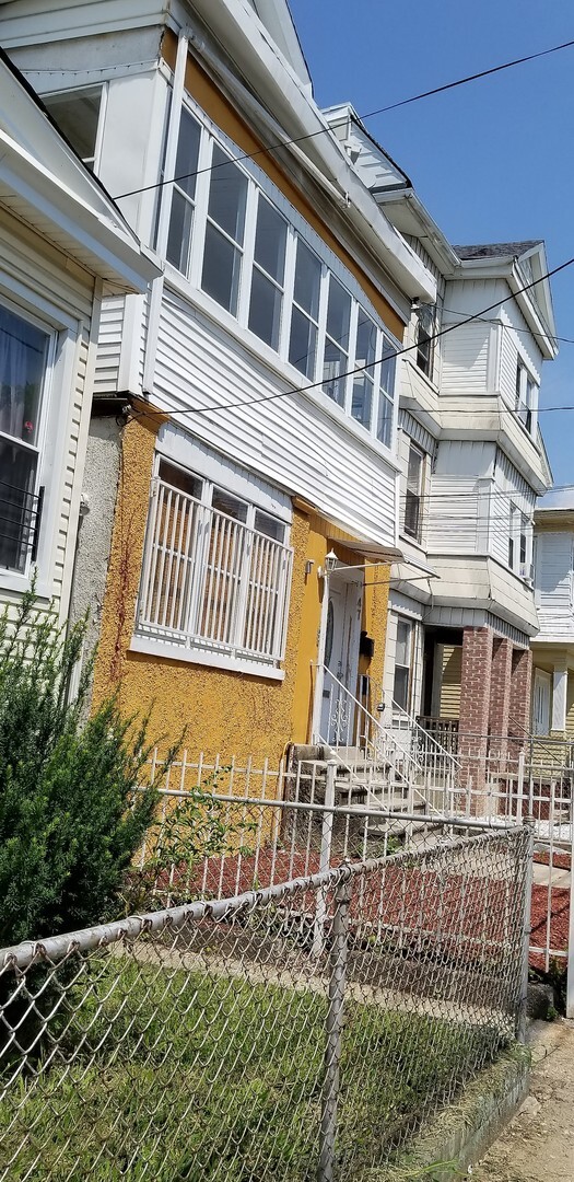 Photo - Chelsea Ave House Unit First Floor Chelsea