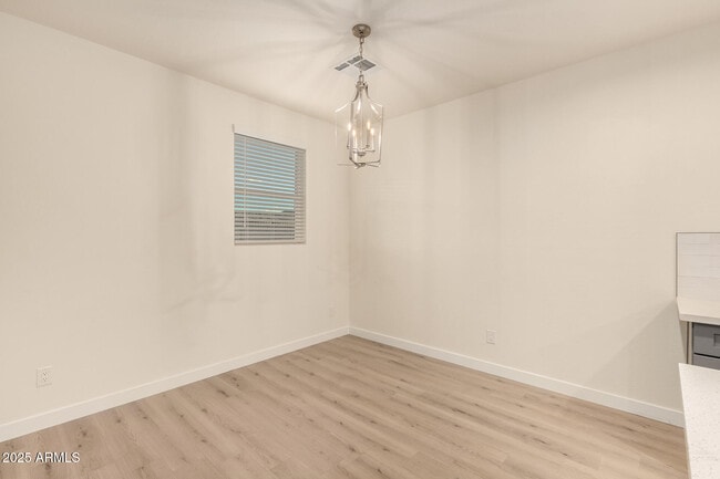 Photo - 129 W Latona Rd