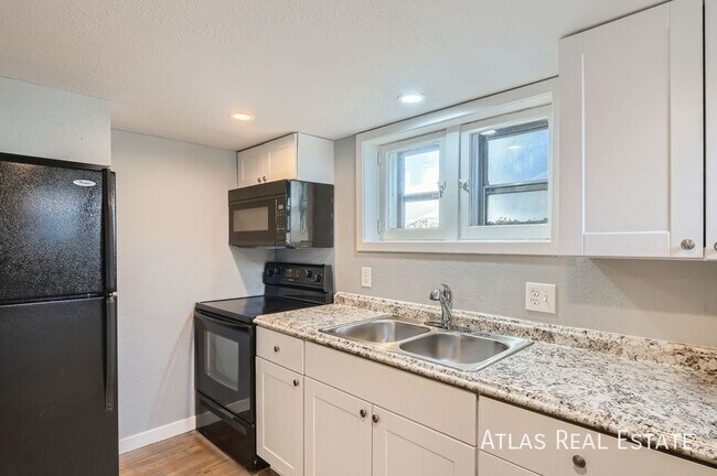 Photo - 1811 14th Ave Unit 2