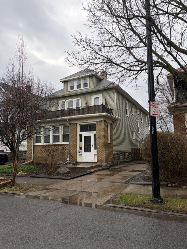 Photo - 159 Carmel Rd Unidad 159 Carmel Upper