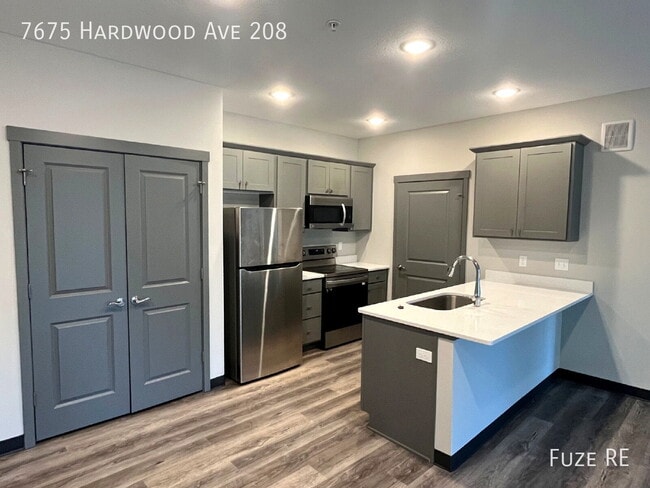 Photo - 7675 Hardwood Ave S