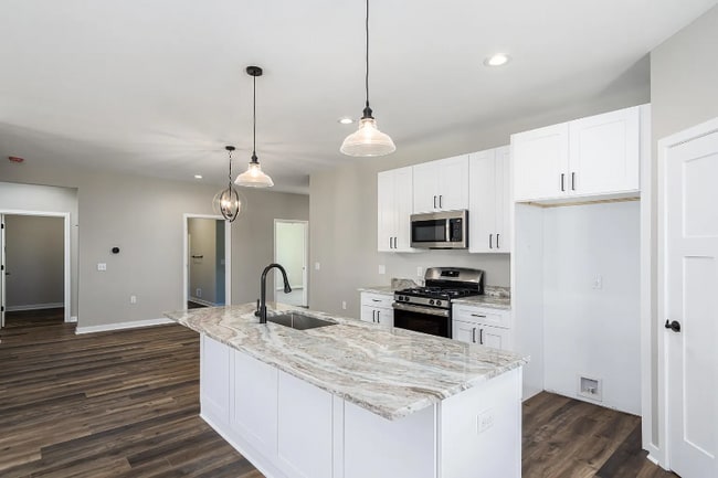 Photo - 946 Kings Dr Unit 946