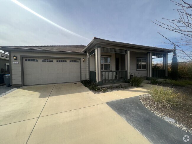 hollister home rentals