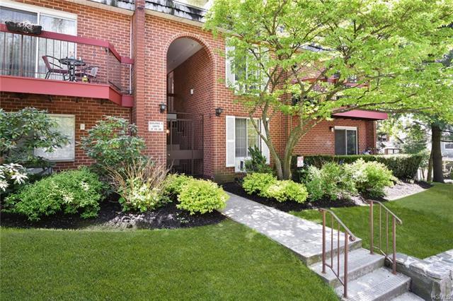 Building Photo - 55 N Broadway Unit 221