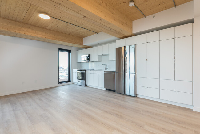 Photo - 1 E Lenox St Condo