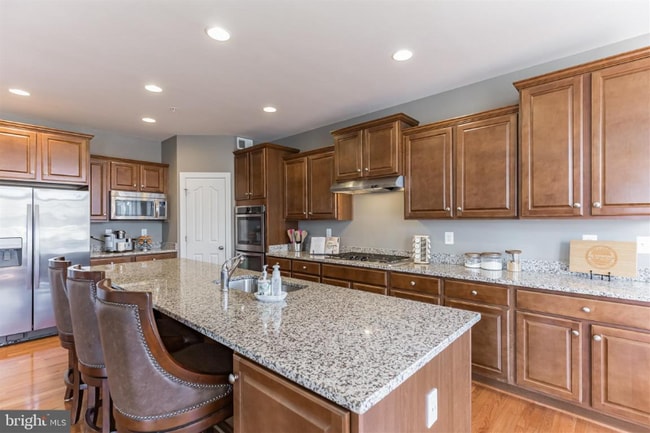 Photo - 2716 Beech Orchard Ln