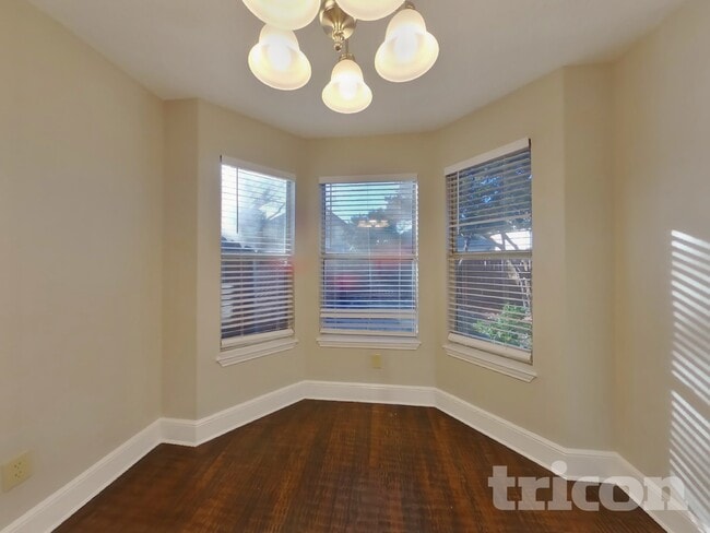 Photo - 1714 Circle Creek Dr