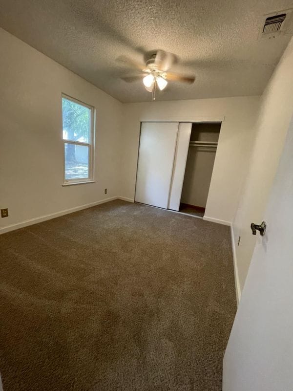 Building Photo - 7959 La Riviera Dr Rental