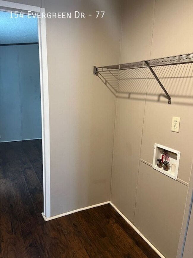 Photo - 154 Evergreen Dr