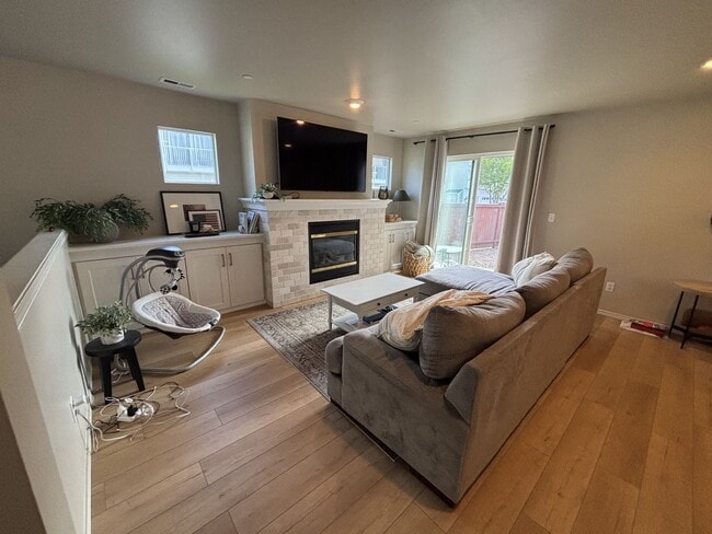 Photo - Beautiful 4-bedroom Dupont home