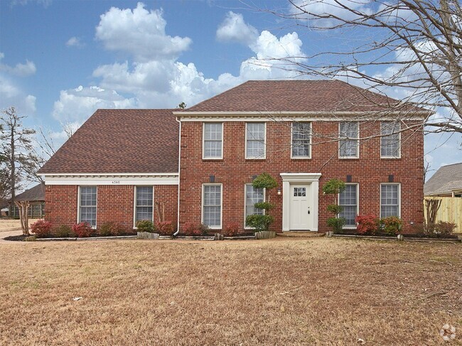 Building Photo - 4 Bed with bonus, 2.5 Bath near E Shelby D... Rental