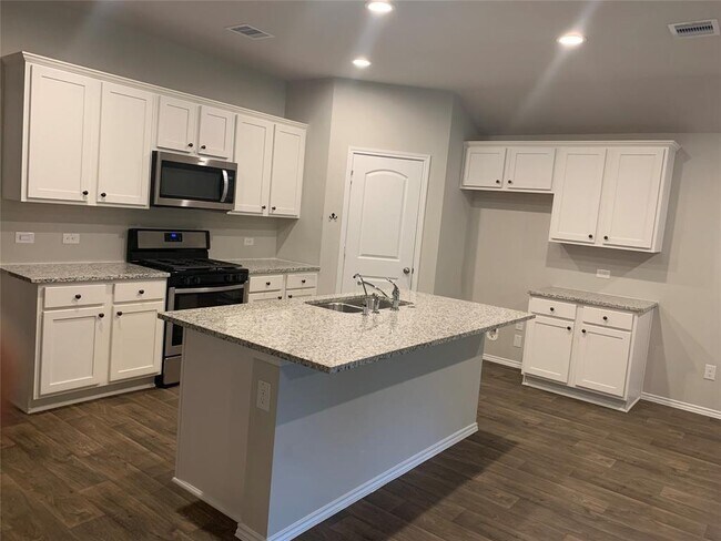 Photo - 11594 Gingerland Dr