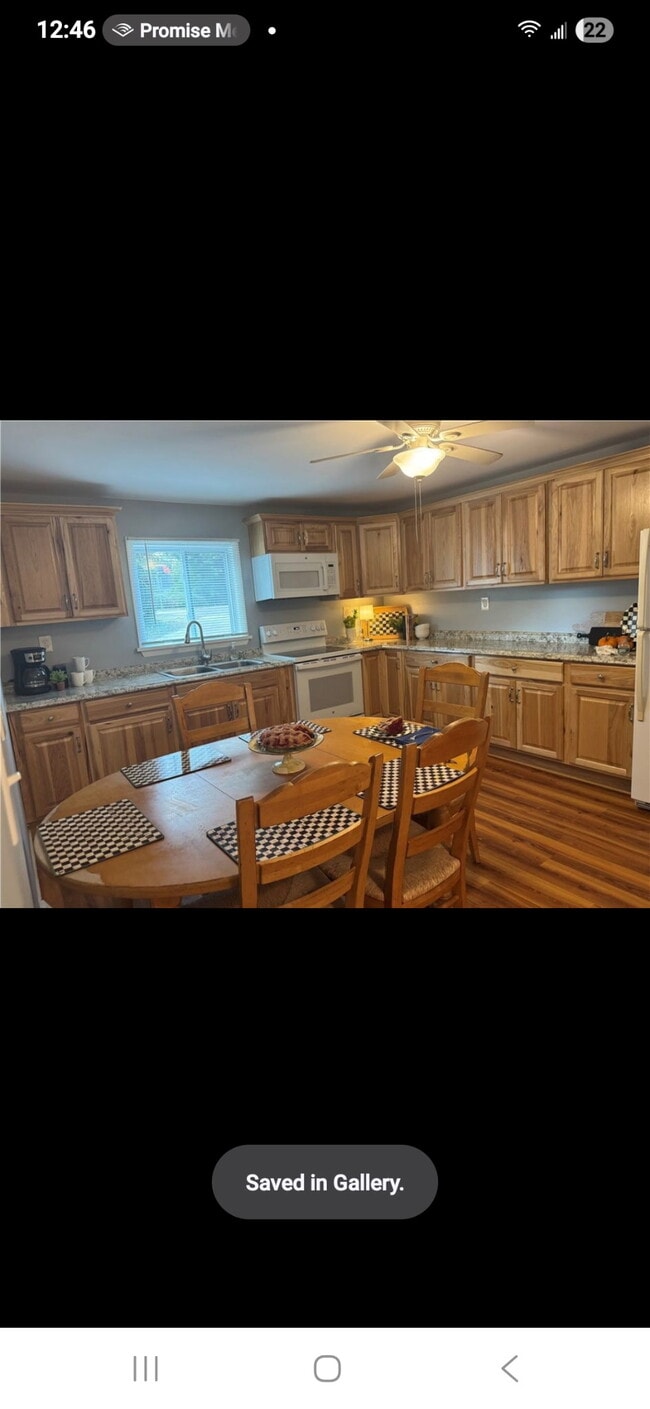 Photo - 3126 East Ave