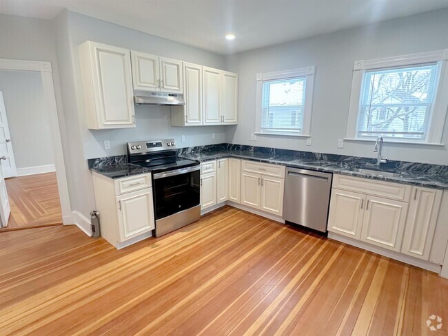 Building Photo - 314 Massachusetts Ave Unit #2 Rental