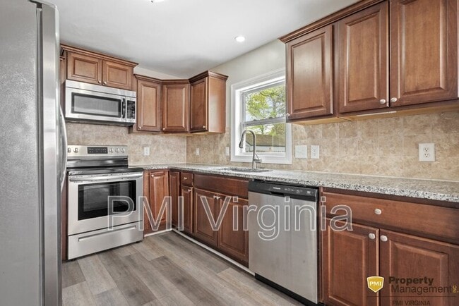 Photo - 8459 Primrose St