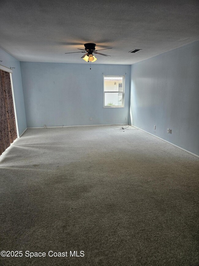 Photo - 955 Beechfern Ln