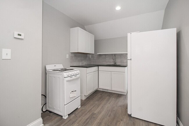 Photo - 4301 Bailey Ave Apartment Unit 4301 Bailey Ave UP