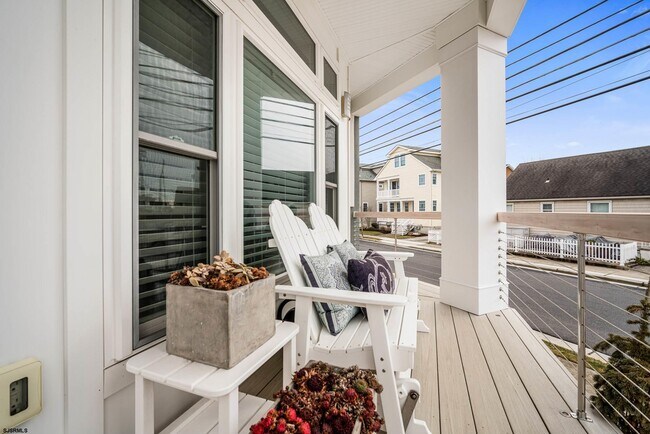 Photo - 8015 Winchester Ave