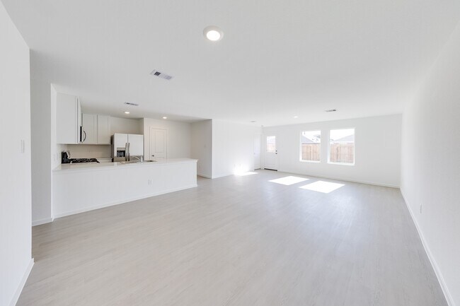 Photo - 29043 Pearl Barley Wy