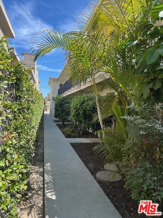 Photo - 1412 Brockton Ave Unit 4