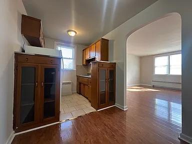 Photo - 6536 Crescentville Rd