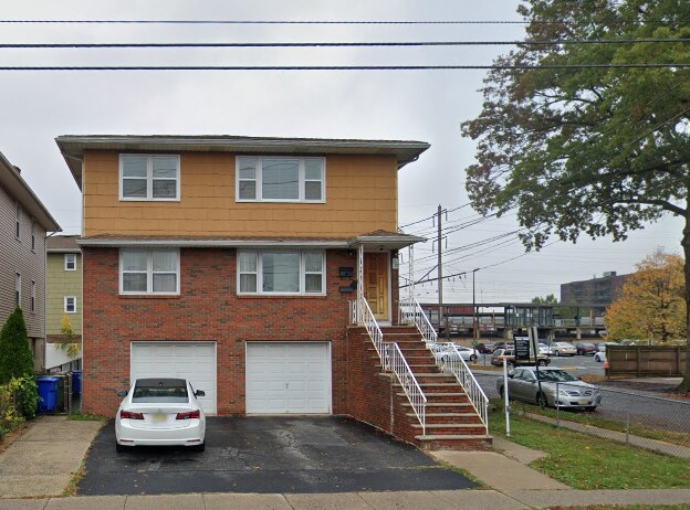 Photo - 100 W Linden Ave Unit 2