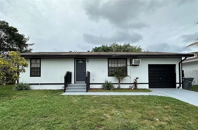 Photo - 7214 San Castle Blvd Casa