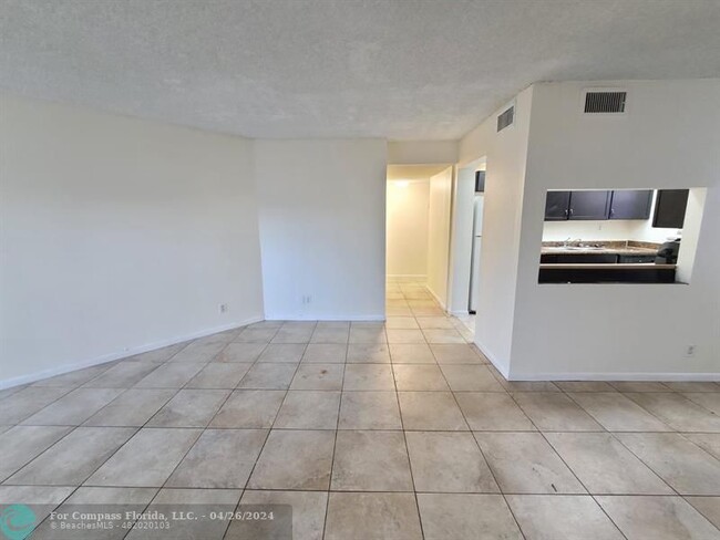 Photo - 1850 N Congress Ave