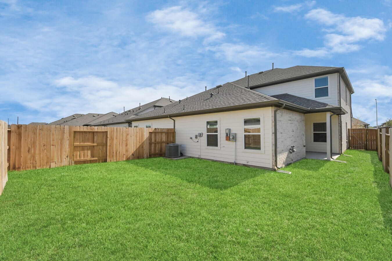 Photo - 21034 Shore Oak Dr