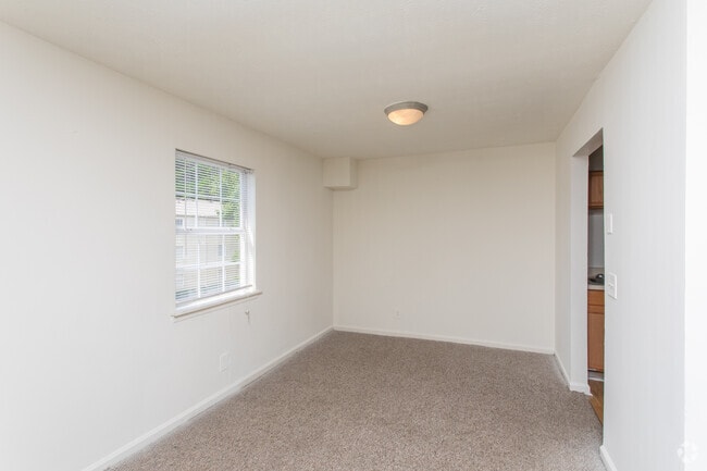 2BR, 1BA - 1166SF