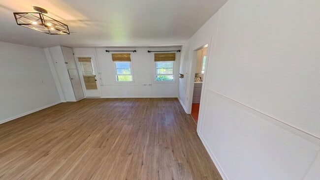 Photo - 630 Beverly Dr Unit Studio