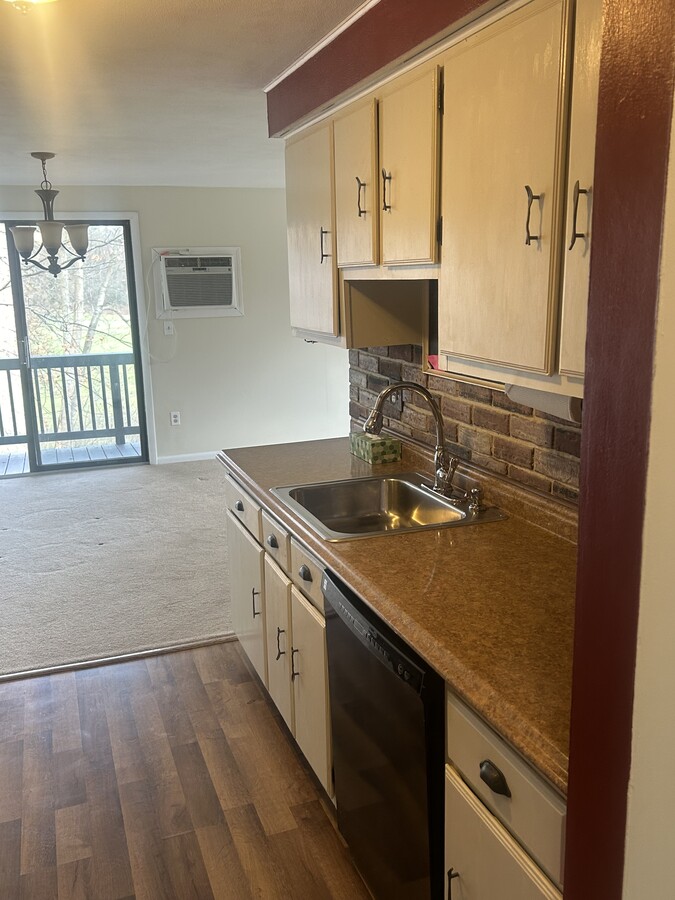 Photo - 686 Idlewood Blvd Unit 686 Idlewood Blvd North