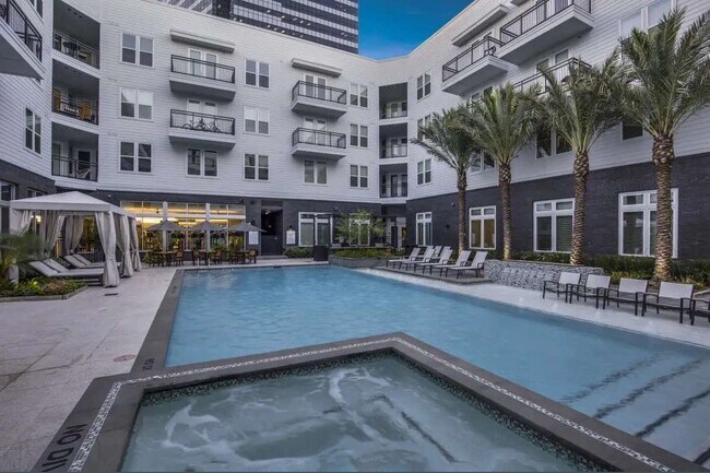 Photo - 2525 CityWest Blvd