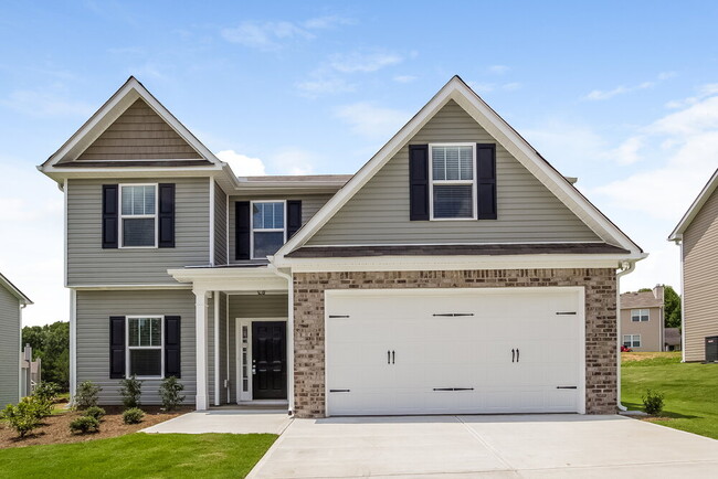 Photo - 737 Fieldcrest Dr House