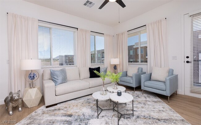 Photo - 100 E Warm Springs Rd Unit 4