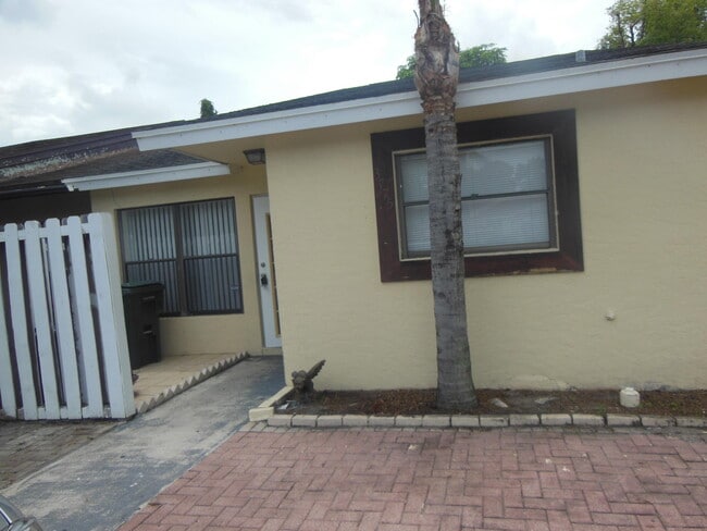 Building Photo - 3775 Mil-Run Ct