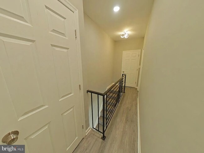 Photo - 1743 N Stillman St