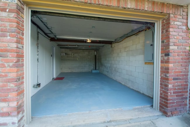 Photo - 733a Cribbs St