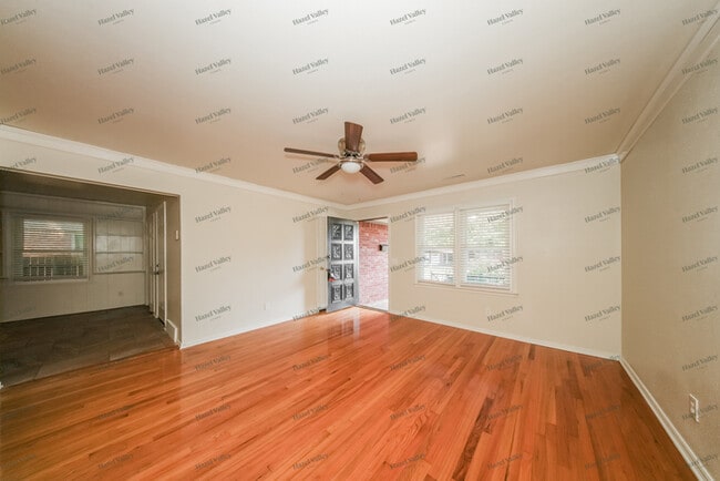 Photo - 2928 NW 67th St