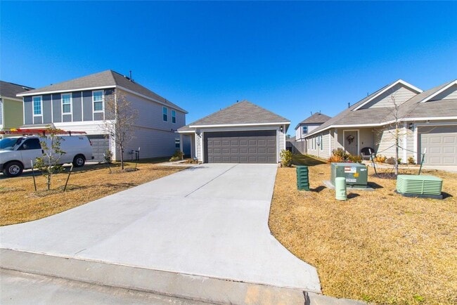 Photo - 2221 Middle Rdg Dr