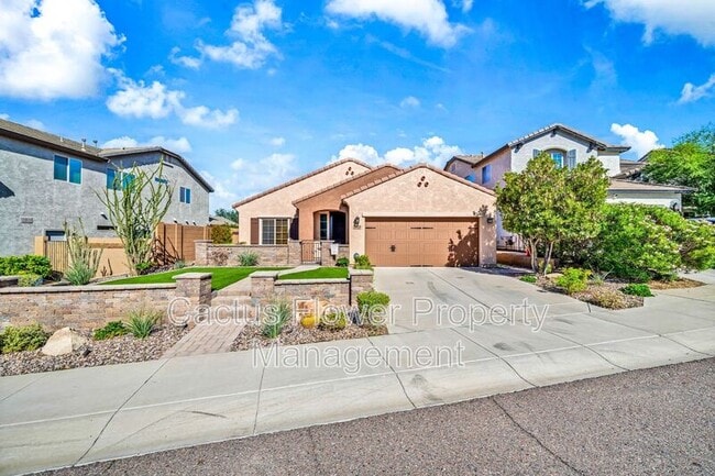 Photo - 1322 W Spur Dr